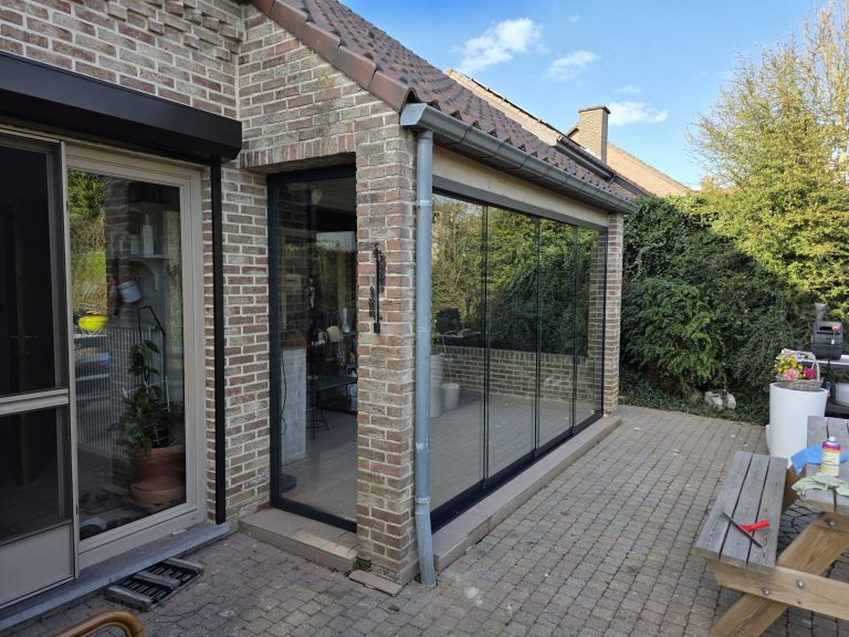 glazen schuifwand pergola